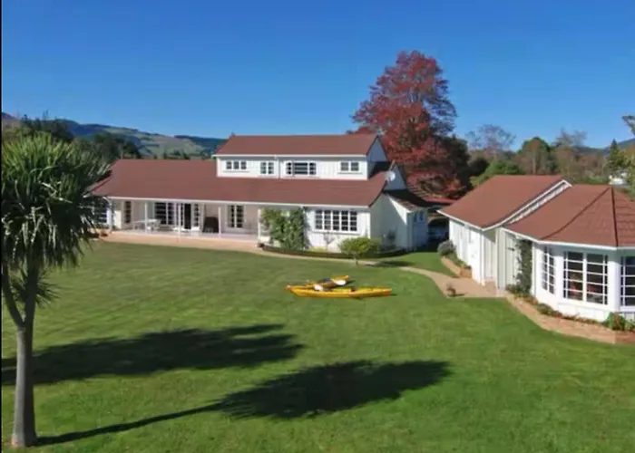 The House With Private